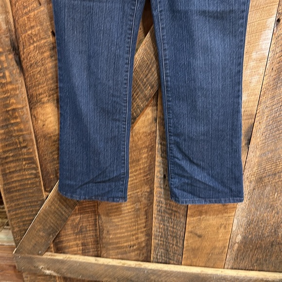 Hannah jeans size 6 wide leg embroidered back pockets - Picture 4 of 6